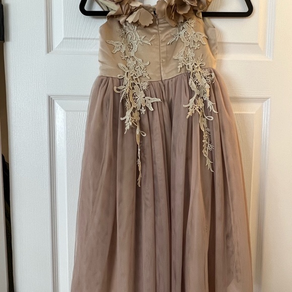 Trish Scully Belle Gown - Picture 8 of 8